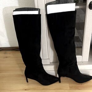 EUC BCBGeneration Marlo Black Faux Suede Boots Size 9.5